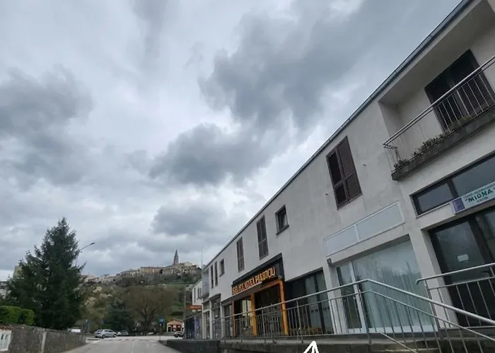 New Modern In Center * Buzet